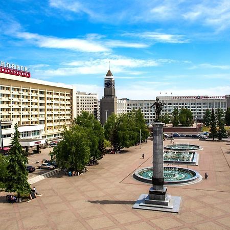 Hotel Krasnojarsk Exterior foto